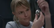 Cassidy (Kate Bosworth).