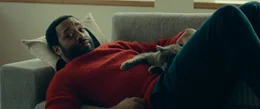 Der naturverbundene Botaniker Alvy (Chiwetel Ejiofor) steht dem Womb Center skeptisch gegen&uuml;ber.