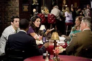 Frankie Rizzoli Jr. (Jordan Bridges), Barry Frost (Lee Thompson Young), Jane Rizzoli (Angie Harmon), Maura Isles (Sasha Alexander) und Vince Korsak (Bruce McGill)