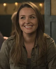 Hat weiterhin mit den vergangenen Ereignissen zu kämpfen: Jo (Camilla Luddington) ... Hat weiterhin mit den vergangenen Ereignissen zu kämpfen: Jo (Camilla Luddington) ...