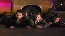 L-R: Dale Arbus (Charlie Day), Kurt Buckman (Jason Sudeikis), Nick Hendricks (Jason Bateman)
