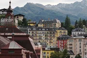 Bad Gastein, die Diva der Alpen: Der Kurort zieht seit Generationen prominente Besucher an, die nach Erholung suchen, sich von der Berglandschaft inspirieren lassen oder den mond&auml;nen Rahmen f&uuml;r gro&szlig;e Auftritte nutzen.