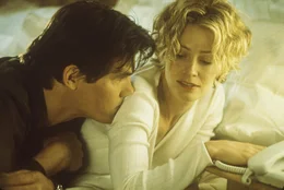 Als der unsichtbare Sebastian bemerkt, dass seine ehemalige Freundin Linda (Elisabeth Shue, r.) ein Verh&auml;ltnis mit dem Kollegen Matthew (Josh Brolin, l.) hat, dreht er v&ouml;llig durch ...