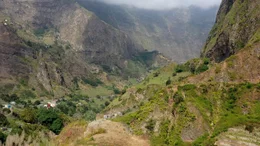 Das Paul-Tal auf der Kapverden-Insel Santo Ant&atilde;o ist mit seinen steilen Wegen ist ein Paradies f&uuml;r Wanderer aus der ganzen Welt.
