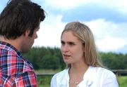 ARD STURM DER LIEBE FOLGE 1394, am Donnerstag um 15:10 Uhr im ERSTEN. Jacob (Andreas Thiele, l.) macht Debbie (Lea Marlen Woitack, r.) klar, dass sie nicht zusammen nach Italien gehen k&ouml;nnen.