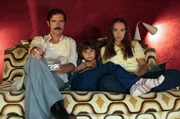 v.l. Didier Mathure (Melvil Poupaud), Bastien (Alessandro Mancuso) und Diane Mathure (Capucine Valmary)