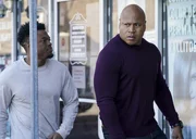Devin Rountree (Caleb Castille, l.); Sam Hanna (LL Cool J, r.)