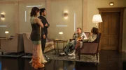 Nia (Vanessa Loibl) und Adam (David Brizzi) führen ihren Gästen Bonzo (Wilson Gonzales Ochsenknecht) und Beatritz (Taneshia Abt) vor, wie Hochzeiten auf der Erde gefeiert wurden. Jedenfalls wie sie denken, dass Hochzeiten gefeiert wurden … Nia (Vanessa Loibl) und Adam (David Brizzi) führen ihren Gästen Bonzo (Wilson Gonzales Ochsenknecht) und Beatritz (Taneshia Abt) vor, wie Hochzeiten auf der Erde gefeiert wurden. Jedenfalls wie sie denken, dass Hochzeiten gefeiert wurden …