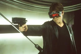 Als geisteskranker M&ouml;rder will der unsichtbare Caine insbesondere seinem Kollegen Matthew (Josh Brolin) ans Leder. Doch dieser wei&szlig; sich durchaus zu helfen ...