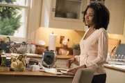 Ein herzkranker Patient macht es Maggie (Kelly McCreary) nicht einfach. Unterdessen bewirbt sich Jo auf andere Stellen im ganze Land - was Alex ganz und gar nicht gef&auml;llt ...