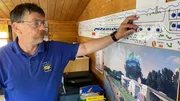 Ein blauer Punkt hei&szlig;t bei Michael Hecht: Der Stellplatz ist belegt. Zu Pfingsten war sein Platz "Camping am See" in Alt Schwerin ausgebucht.