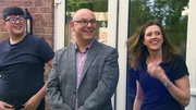 L-R: Sohn Morgan, Joanna und Robert