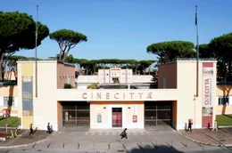 Das ber&uuml;hmte Filmstudio Cinecitt&agrave; an der Via Tuscolana