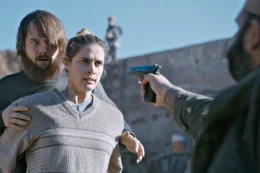 l-r: David Och (Sven Schelker), Daniela Widmer (Morgane Ferru)