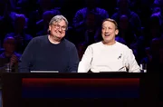 Rateteam-Kapit&auml;n Wotan Wilke M&ouml;hring (r.) und Filmemacher und Reisereporter Thomas Junker (l.).