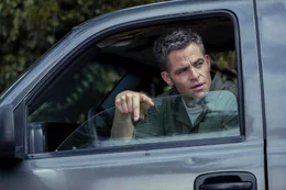 James (Chris Pine)