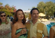 Bunny (Olivia Wilde, l.); Dean (Nick Kroll, r.)