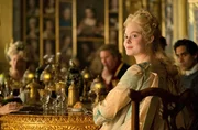 Catherine (Elle Fanning) Catherine (Elle Fanning)