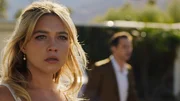 Alice (Florence Pugh)