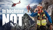 Key Visual/Cover Sendereihenbild mit Typo zu "In h&ouml;chster Not - Bergretter im Einsatz" der Staffel 2. Im Bild: Rettungskr&auml;fte der Bergwacht Ramsau im Einsatz.