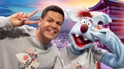 Sim&oacute;n soll als Reisef&uuml;hrer die ganze Zeit l&auml;cheln.