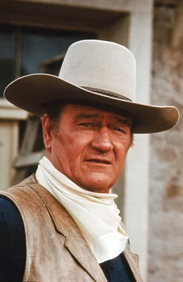 John Chisum (John Wayne)