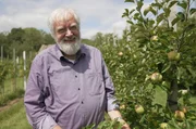 Rolf Clostermann ist einer der ersten Bio-Bauern in Deutschland. Rolf Clostermann ist einer der ersten Bio-Bauern in Deutschland.