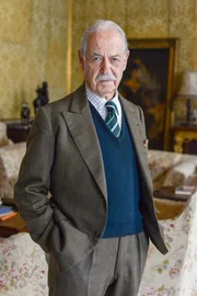 John Standing (Colonel Toby Luttrell).