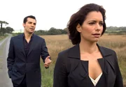 Lea (Sandra Speichert) ist entt&auml;uscht und will Brian (Erol Sander) verlassen.