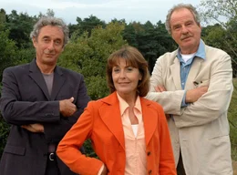 Ein ungleiches Trio: Elisa (Thekla Carola Wied), ihr arbeitsw&uuml;tiger Gatte Ludwig (Friedrich von Thun, re.) und ihr charmanter Liebhaber Carlo (J&uuml;rg L&ouml;w).