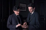 Manuel Rubey (Max Brod), Sabin Tambrea (Franz Kafka).