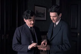 Manuel Rubey (Max Brod), Sabin Tambrea (Franz Kafka).