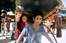 Alina Freund (Lilli), Tanay Chheda (Musa).
