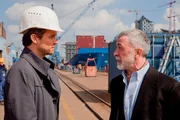 Wayne Carpendale (Finn Sieveking), Wladimir Tarasjanz (Radovic).