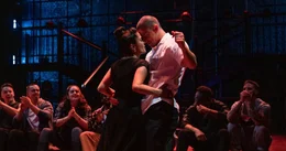 Maxandra Mendoza (Salma Hayek) und Mike Lane (Channing Tatum)