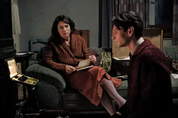 Henriette Confurius (Dora), Sabin Tambrea (Franz Kafka).