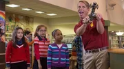 Die Agents erwischen den Verr&uuml;ckten Tom (Jack McBrayer) beim Betr&uuml;gen. Aber die Bev&ouml;lkerung will ihnen nicht glauben.
