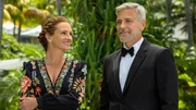 Georgia Cotton (Julia Roberts), David Cotton (George Clooney).
