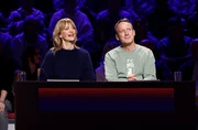 Rateteam-Kapit&auml;n Wotan Wilke M&ouml;hring (r.) mit Schauspielerin und S&auml;ngerin Heike Makatsch (l.).