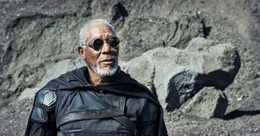 Morgan Freeman (Malcolm Beech).