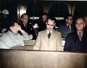 Auf der Anklagebank: Rudolf Hess. In seinem Schlusspl&auml;doyer erkl&auml;rt er: &bdquo;Ich bereue nichts!&ldquo;