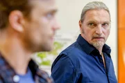 v.li.: Michael Steinocher (Simon Steininger), Stefan Jürgens (Carl Ribarski). v.li.: Michael Steinocher (Simon Steininger), Stefan Jürgens (Carl Ribarski).
