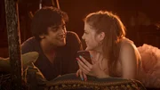 Aladin (Mido Kotaini), Chantal (Jella Haase).