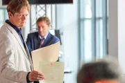 Humphrey (Kris Marshall, l.) arbeitet gemeinsam mit DI Jack Mooney (Ardal O'Hanlon, r.) an den Mordf&auml;llen.