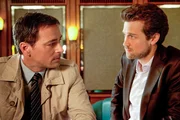 Jan Sosniok (Frank), Wayne Carpendale (Finn Sieveking).