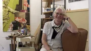 Cornelia Kunert im Atelier, K&uuml;nstlerin und Therapeutin.