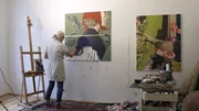 Cornelia Kunert im Atelier, K&uuml;nstlerin und Therapeutin.