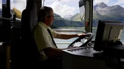 Postauto-Chauffeur Erico Crameri f&auml;hrt seit &uuml;ber 30 Jahren die Route von St. Moritz nach Lugano.