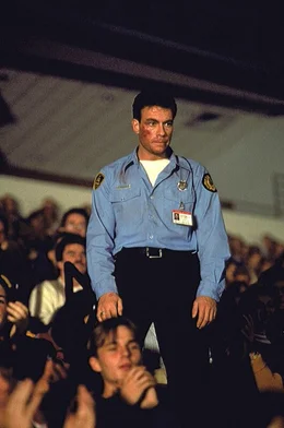 Terroristen die es auf den Vizepr&auml;sidenten abgesehen haben, planen das Stadion samt Zuschauern in die Luft zu sprengen. Als aber auch McCords (Jean-Claude Van Damme, M.) Tochter pl&ouml;tzlich als Geisel in die H&auml;nde der Terroristen f&auml;llt, beginnt f&uuml;r ihn ein t&ouml;dlicher Wettlauf gegen die Zeit.