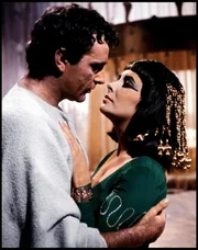 Richard Burton und Elizabeth Taylor im Film &bdquo;Cleopatra&ldquo;, von Regisseur Joseph Mankiewicz 1963.